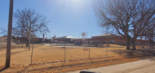 Beautiful Home On Two Corner Lots: 201 Evans St, Bainville, MT 59212